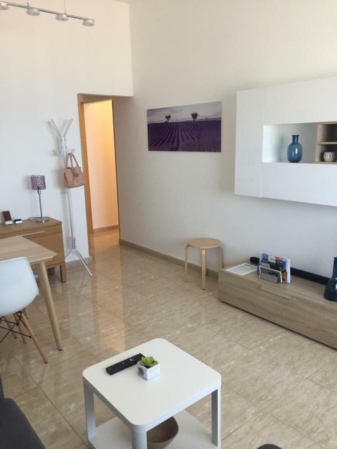 Apartamento Merese 3 Habitaciones Frontera Bagian luar foto